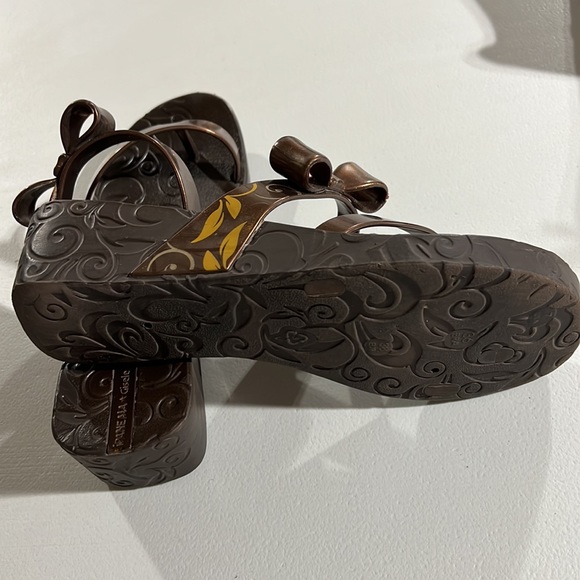 Ipanema wedge with bow sandals - Picture 4 of 9